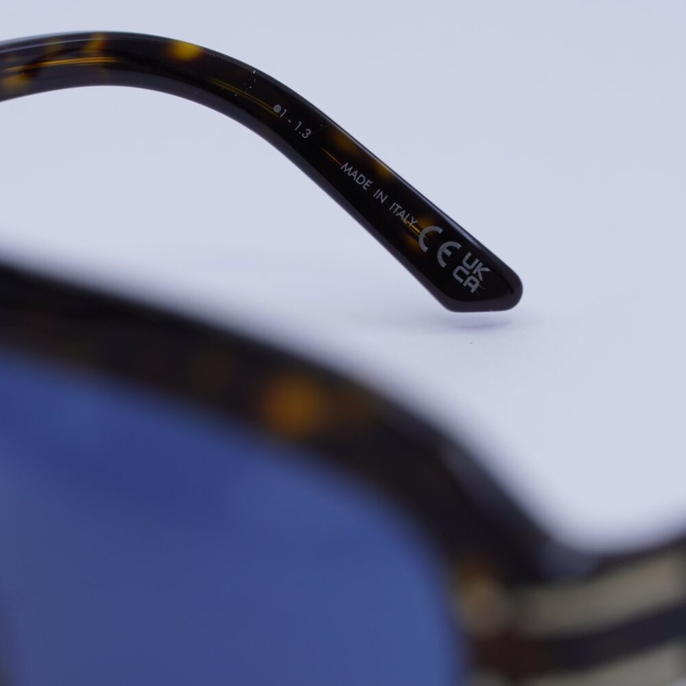 🕶️ New Dior DIORSIGNATURE M1U 20B0 Sunglasses - Shiny Dark Havana Frame - Picture 7 of 11